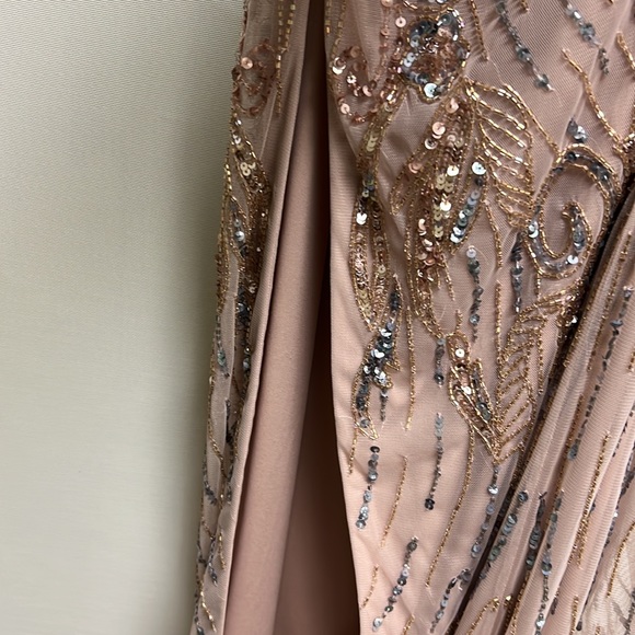 Brand new Aidan Mattox beaded V-NOTCH sleeveless long gown - Picture 16 of 17